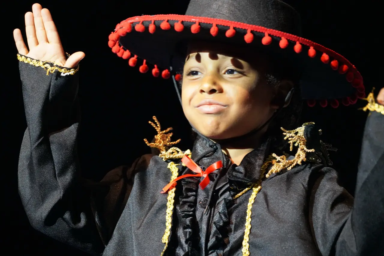 A Ticket Around the World: Grade 1–3 Musical — photo 3