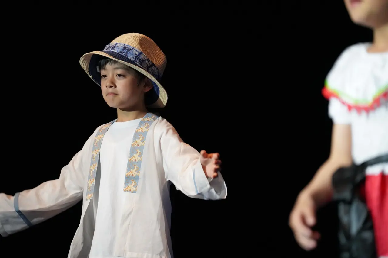 A Ticket Around the World: Grade 1–3 Musical — photo 4